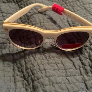 White/gold star Betsey Johnson sunglasses